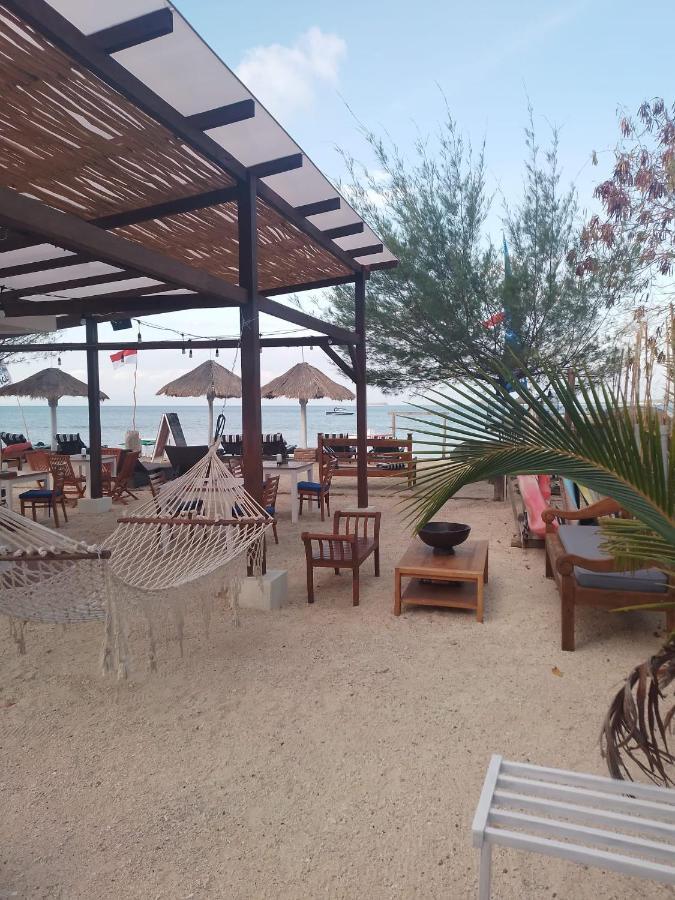 The High Dive Gili Gede By Ultimate Resorts Dış mekan fotoğraf